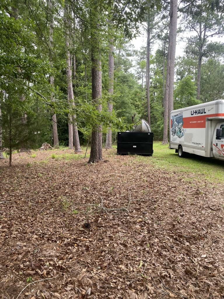 Exterior Property Cleanup after Toss It cleanout in Valley, AL